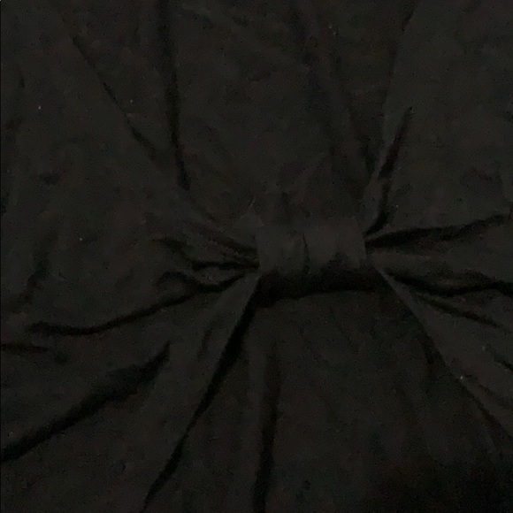 *🎉3 for 15* Black Knot-Back Forever 21 Crop Top - Picture 3 of 3